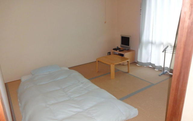 海のお宿 – Guest Rooms – Susami