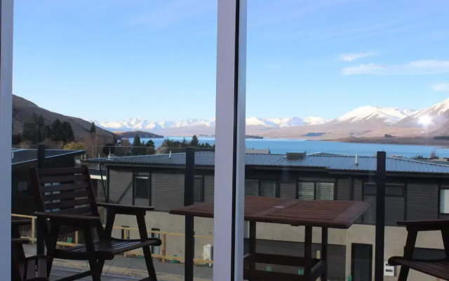 Mackenzie Apartments & Suites