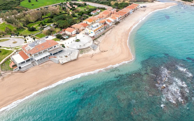 Relaxing Residence Baia dei Mirti B4 1 Bedroom Apartment Sleeps 4 -bilo 4