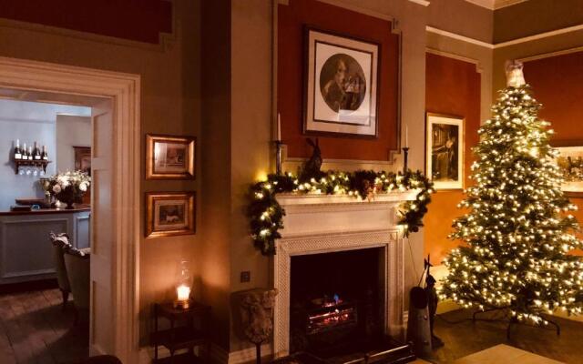 Glewstone Court Country House Hotel