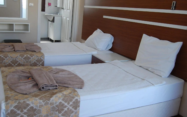 Can Hotel