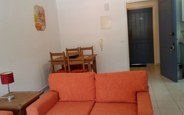 Remarkable 1-bed Apartment Limnaria Gardens Paphos