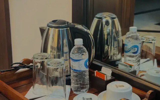 Aloe Transit Hotel