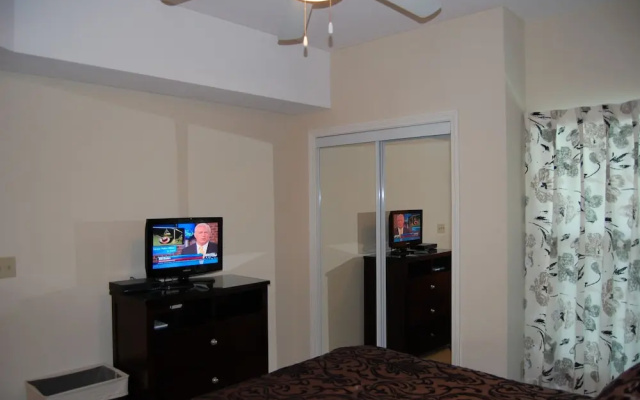Legacy2-1108 2 Bedrooms 2 Bathrooms Condo