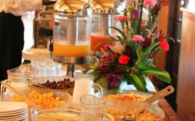 Bronte Hotel