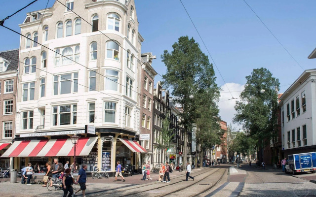 Nieuwezijds Apartments