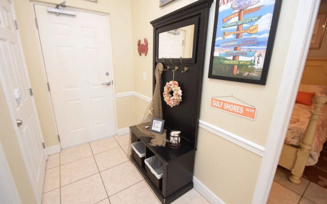 Crystal Tower 707 by RedAwning