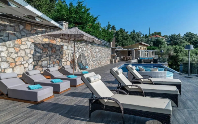 Villa Kastro - Luxury Hospitality