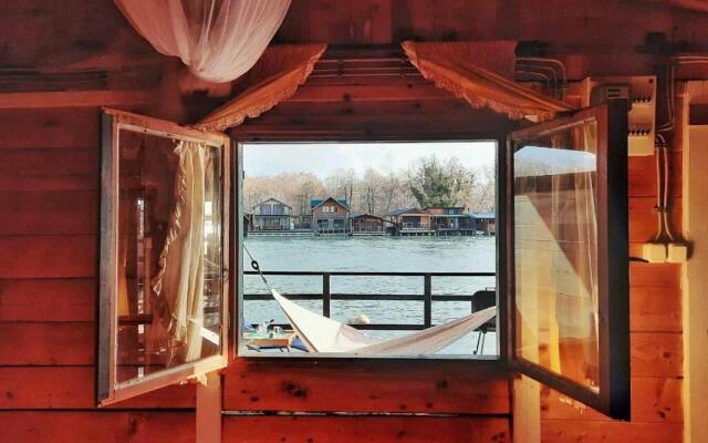 Ada Bojana-Jack Sparow's Cottage