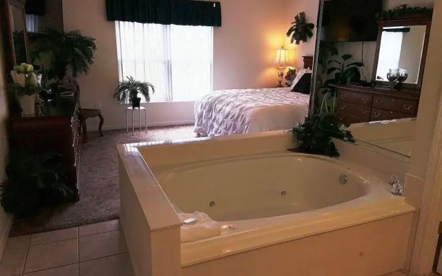 Whispering Pines 643
