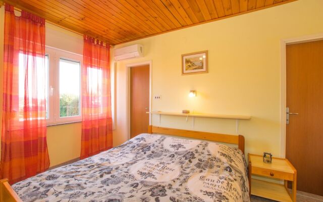 Apartments Petener - Great Location
