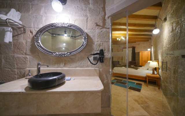 Cappadocia Secret Hill Cave Suites