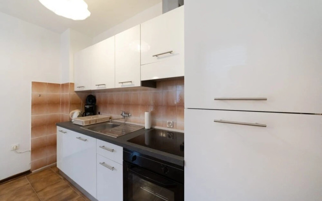 Villa Petar 1 - 10m From sea - H