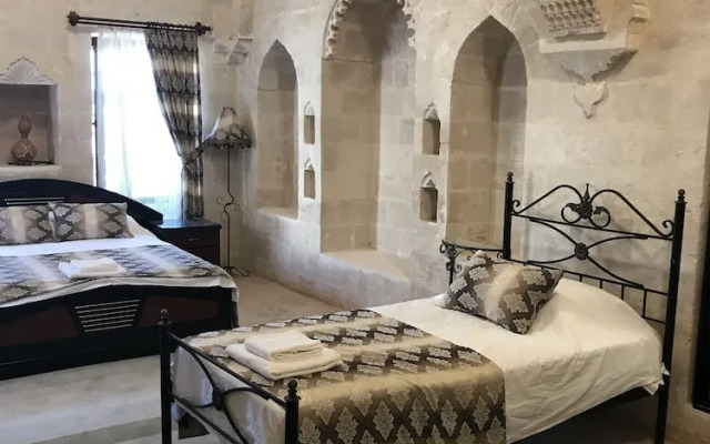 Kasr-I Abbas Hotel