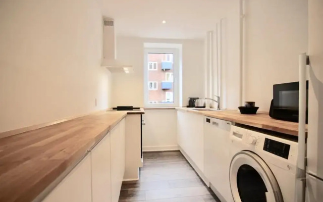 Great Refurbished 2-bed in Amager Island