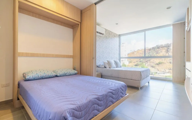 Salguero Suites By HostPro