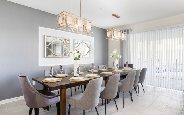 Family Reunion 10br Villa Pool/spa Near Disney!