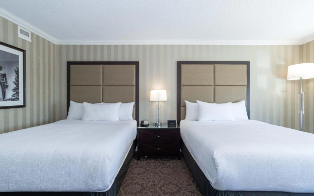 Sandman Signature Edmonton Downtown Hotel