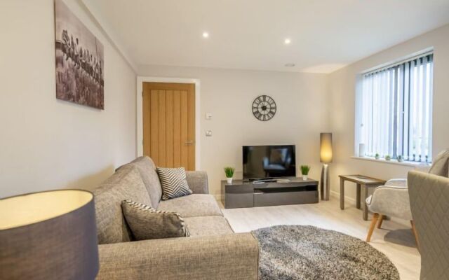 St Johns Mews
