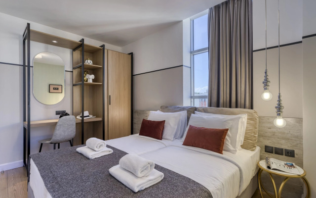 The Pinnacle Athens