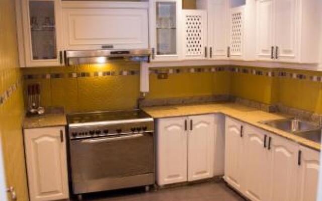 Tohfa Luxury Apartment