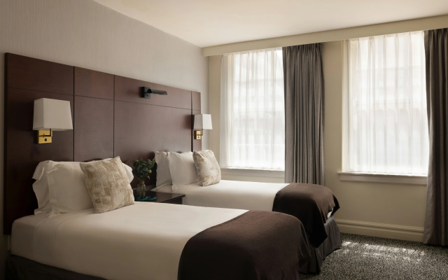 Club Quarters Hotel Downtown, Houston - Image 7