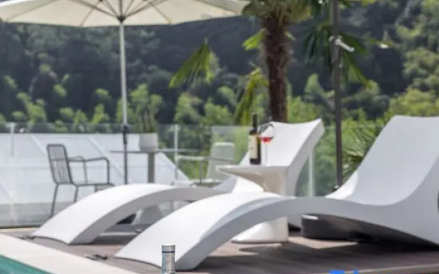Mogan Xingye Star · Space-Themed Infinity Pool Garden Designer Boutique Stay – Outside – Huzhou