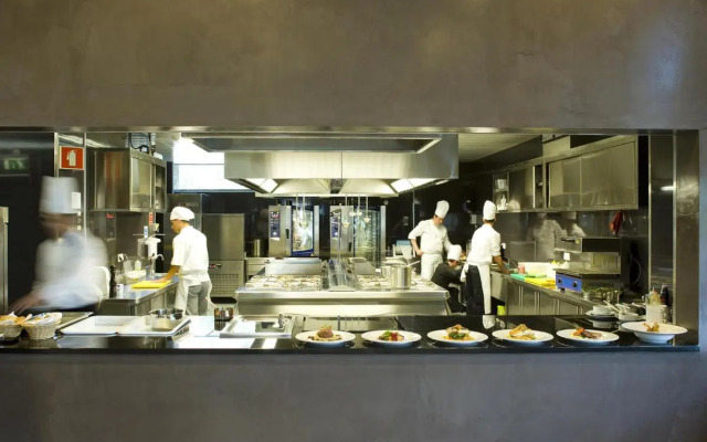Melia Braga Hotel & Spa