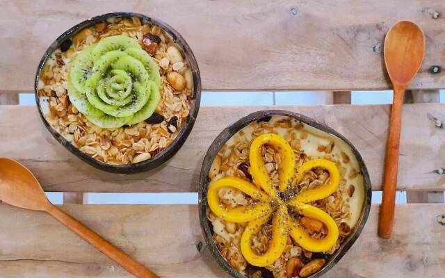 Everyday Sunday Hotel Cafe