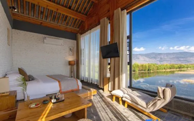 Jing Mo Bi Hu Hotel – Guest Rooms – Dali