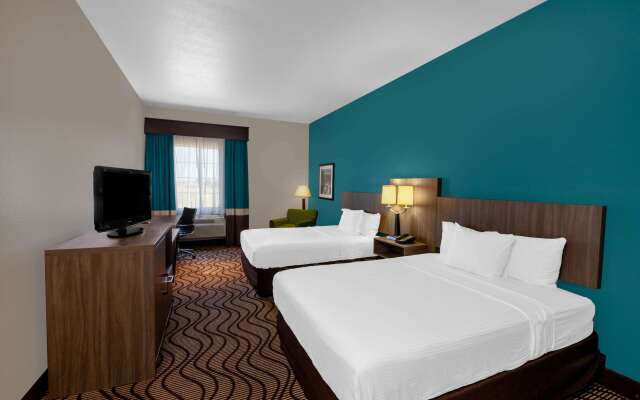 La Quinta Inn & Suites by Wyndham Midland North