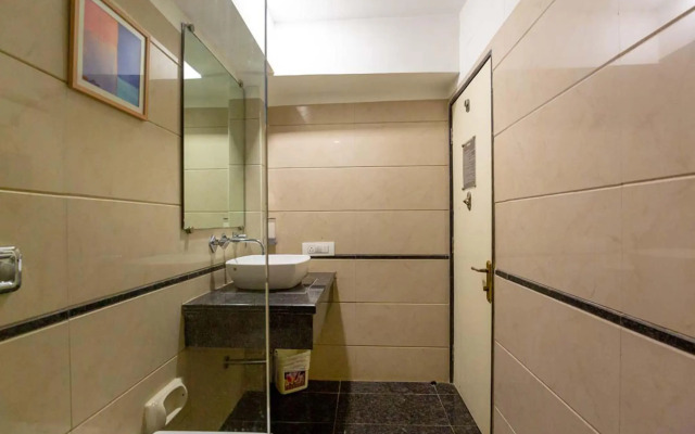 Sukh Hotel