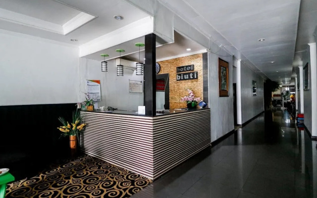 RedDoorz Plus @ Banjarmasin Tengah