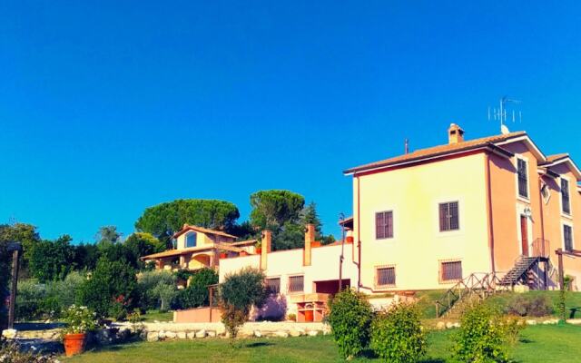 Modern Farmhouse in San Gemini With Swimming Pool