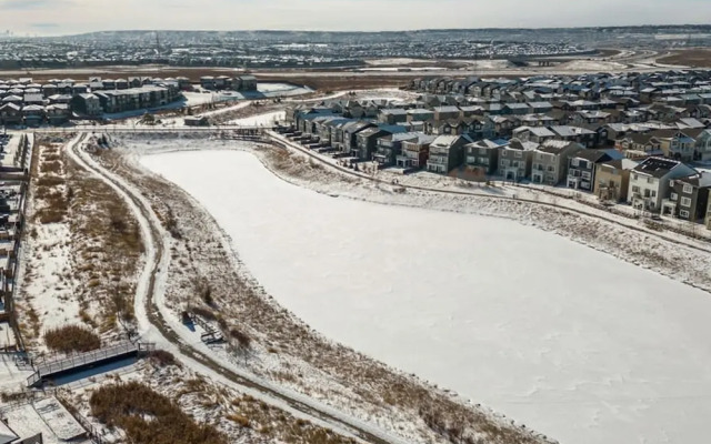 Affordable Long-term Stays Welcome 1BR Suite