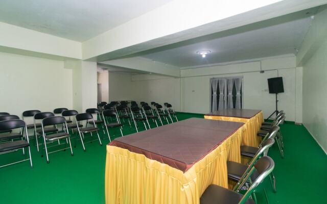 RedDoorz @ Frans Seda Kupang