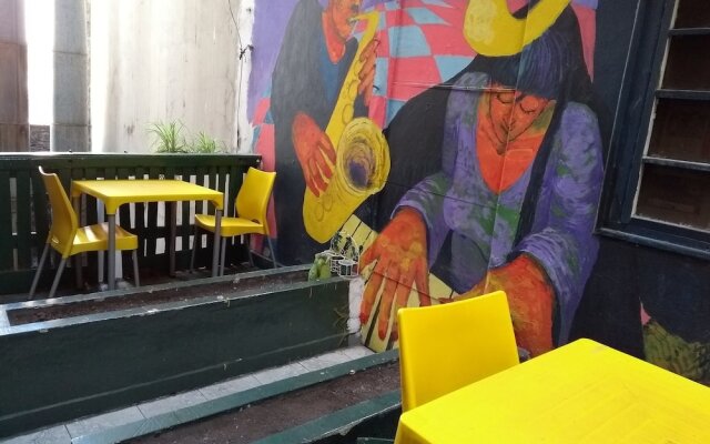 Hostel Estoril 3