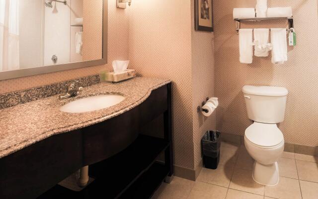 Holiday Inn Express Baltimore Downtown, an IHG Hotel