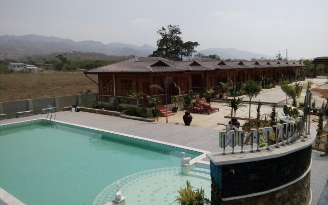 Golden Mountain Hotel
