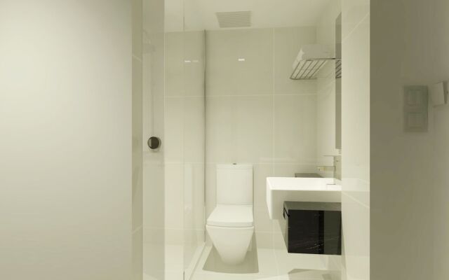 Sovereign Group Hotel