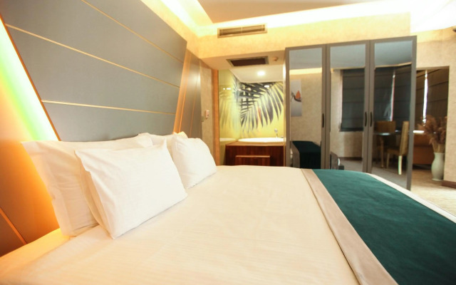 The Life Hotel & Spa