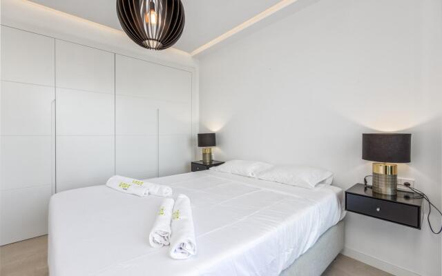 Boa in Fuengirola with 3 bedrooms and 2 bathrooms