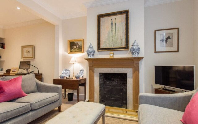 Stylish 3 Bed House 2 Minutes From Baker Street