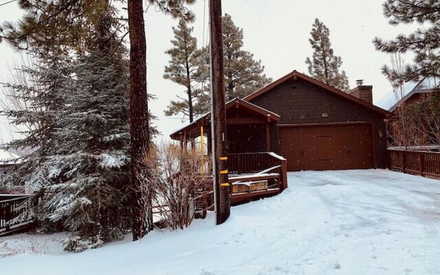 The Voges' Lake House