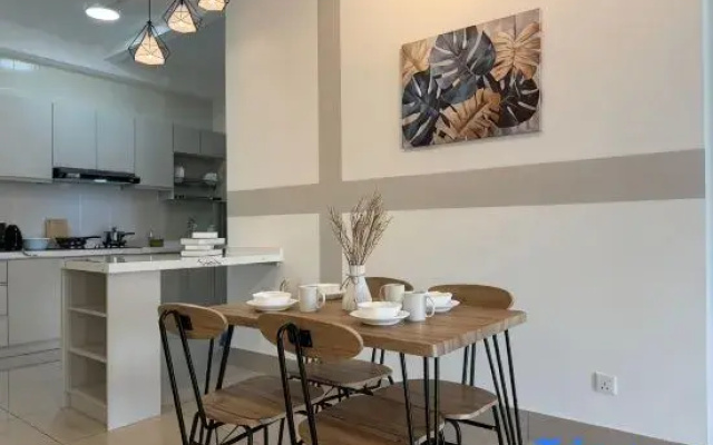 Kuala Lumpur Razak City Residence near TRX | Pool & Gym