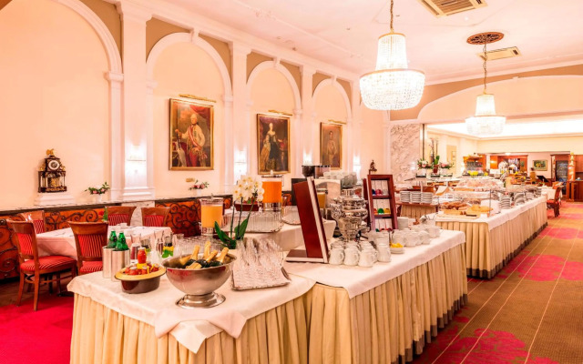 Hotel Stefanie