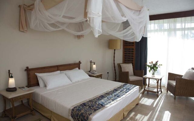 Ledger Plaza Bahari Beach