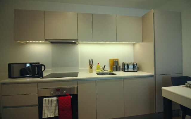 Braybrooke Apartments