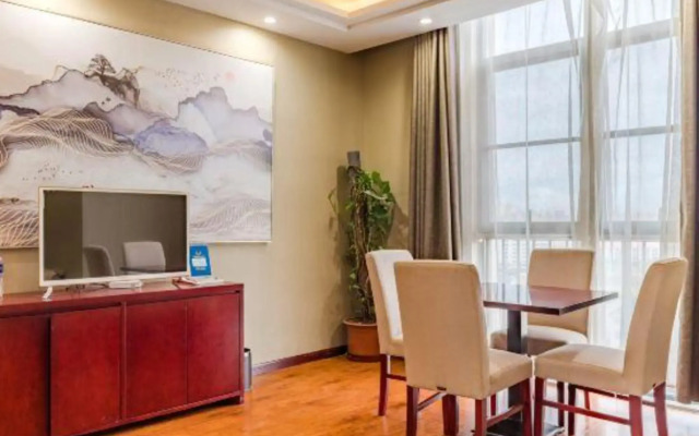 S.devons International Hotel