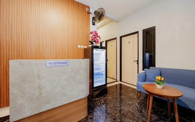 RedDoorz NH Syariah near UNIMUS 2 Semarang – Guest Rooms – Semarang